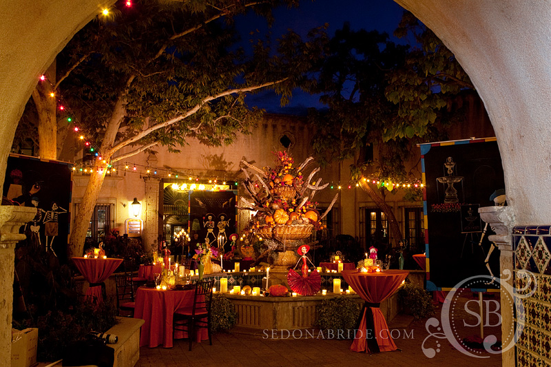 Dia de Los Muertos Celebration, Tlaquepaque, Sedona AZ. Image By SedonaBride.com